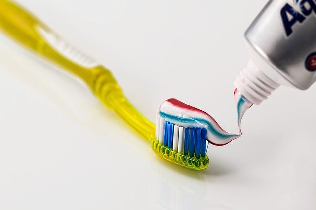 hygiène dentaire brossage de dents 3